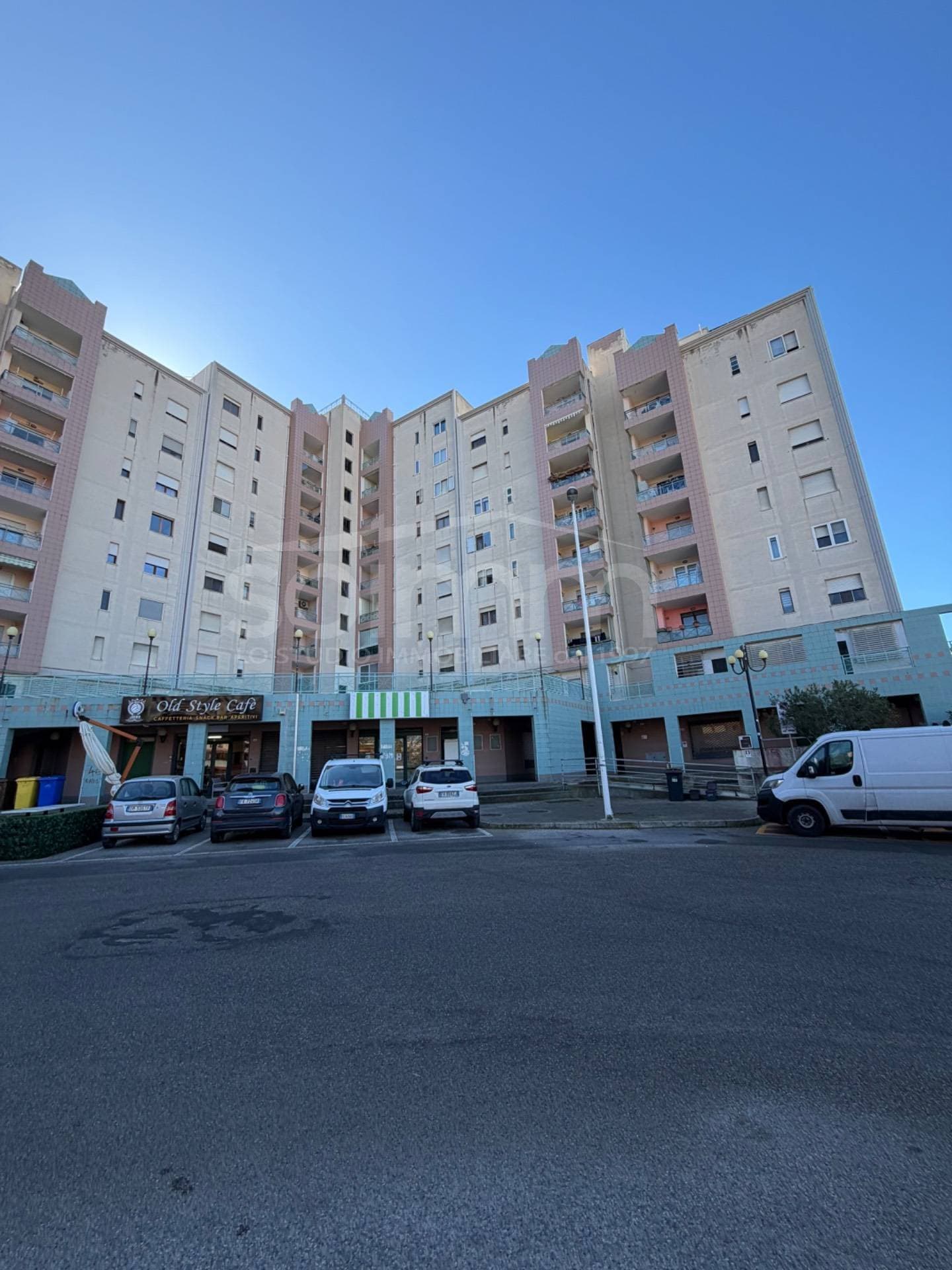 Locale commerciale a Cagliari